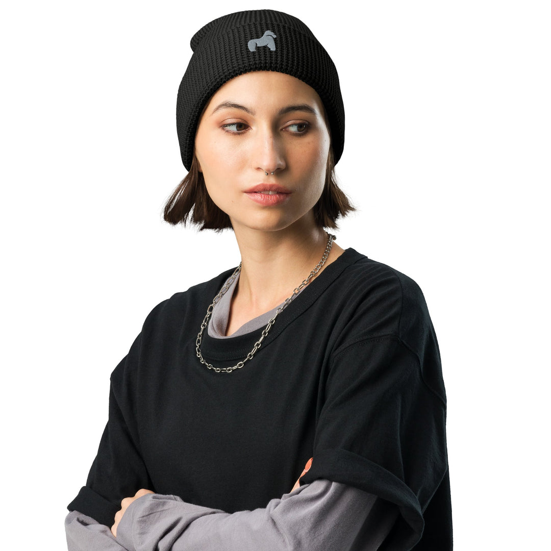 Gorilla-waffle-beanie-black-front-653d1dd4b6aa3-min