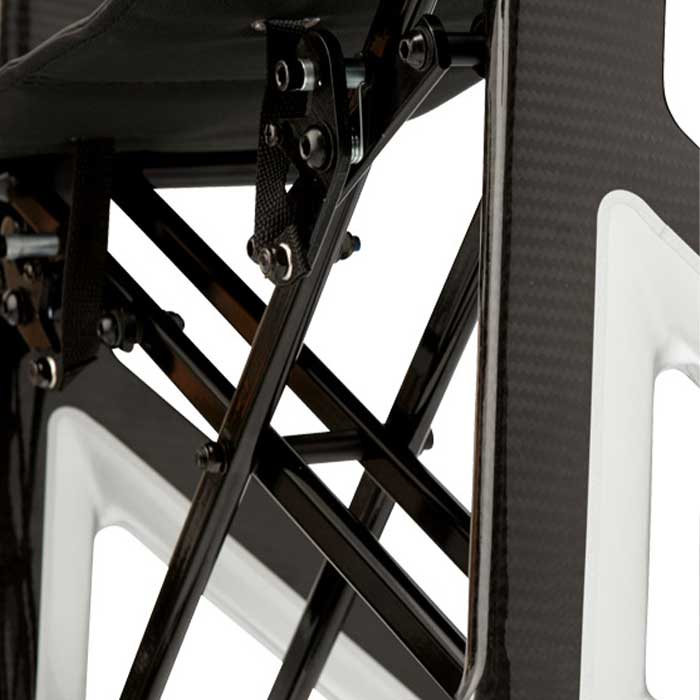 Rollator_ALEVO_Carbon_Silber_9_Gorilla_Gesund